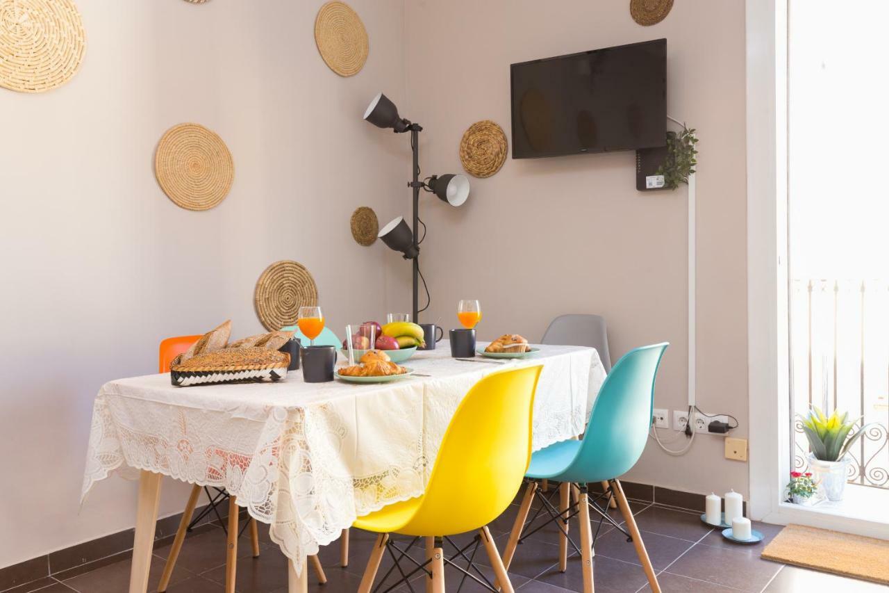 Friendly Family Poble-Sec Apartment Barcelona Bagian luar foto