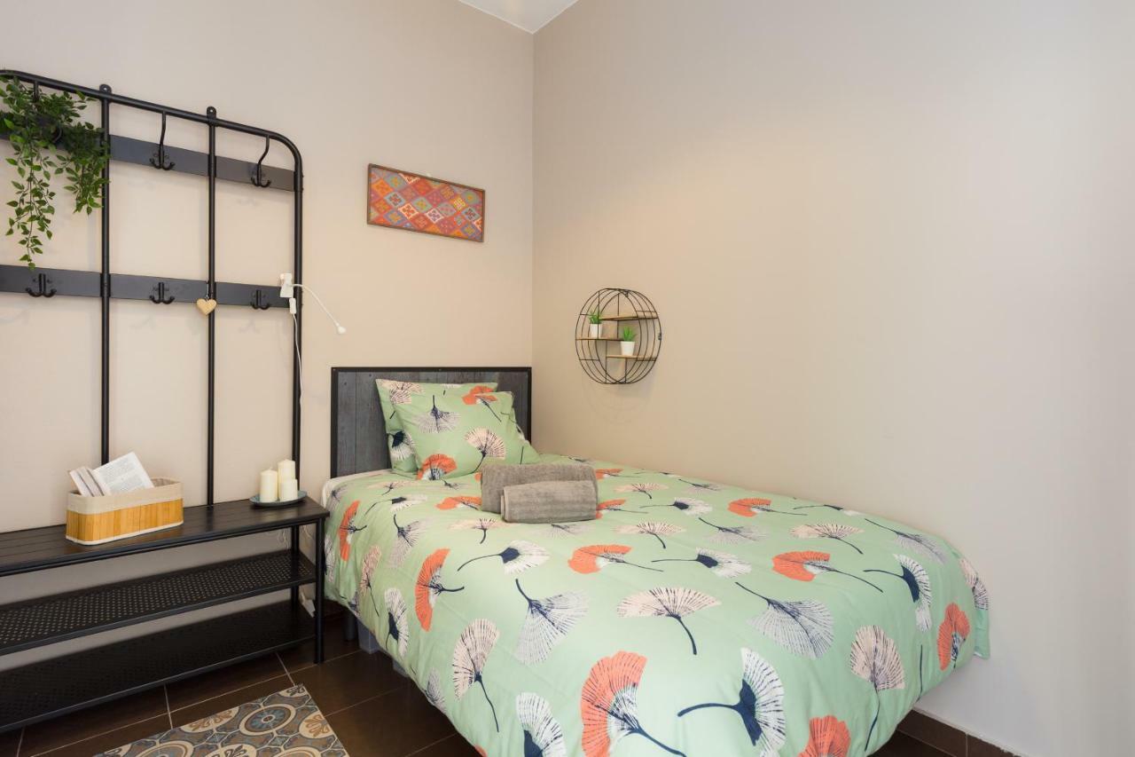 Friendly Family Poble-Sec Apartment Barcelona Bagian luar foto