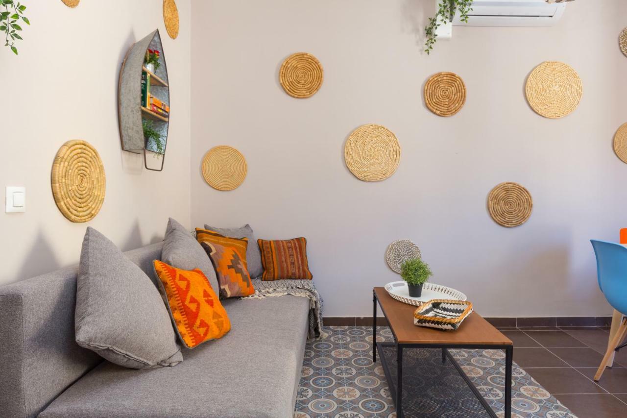 Friendly Family Poble-Sec Apartment Barcelona Bagian luar foto