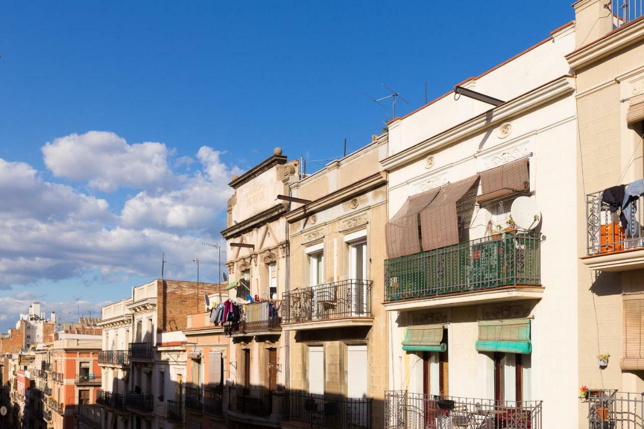 Friendly Family Poble-Sec Apartment Barcelona Bagian luar foto